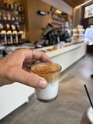 Sunset Coffee Roaster (Talat Noi), Bangkok