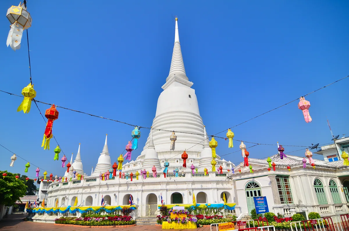 Wat Prayurawongsawas Worawihan, Thon Buri